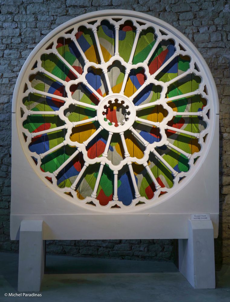 n°70 - Rosace ouest de Notre Dame